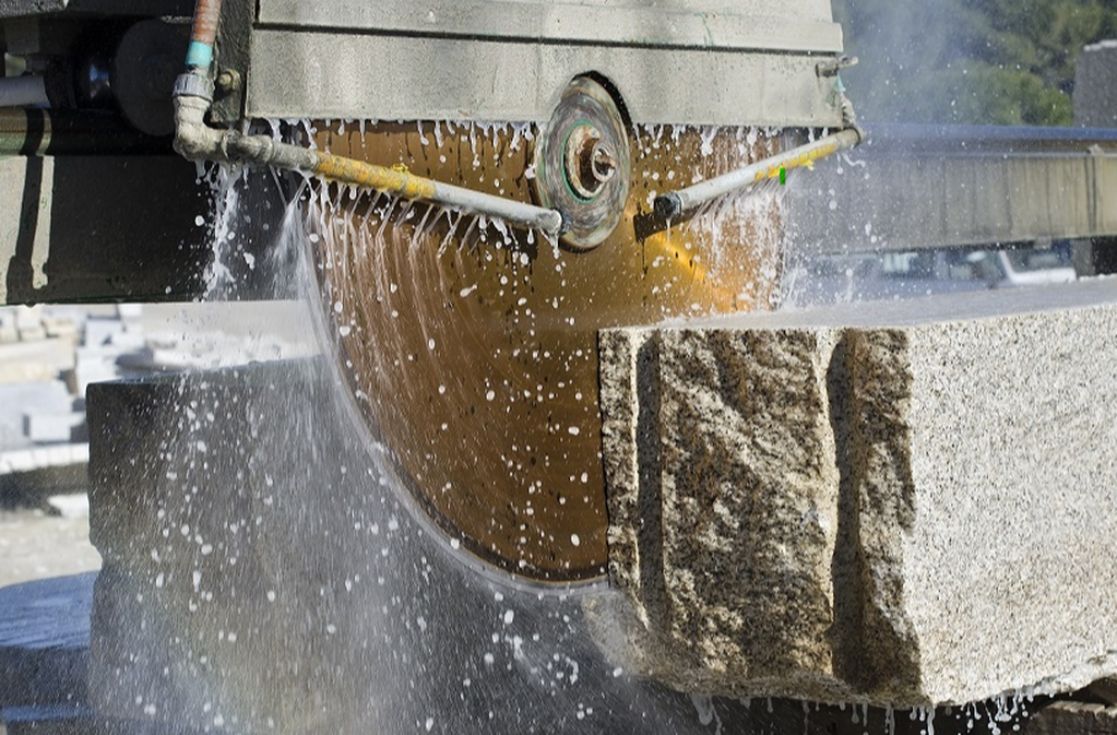 Алмазная резка алмазное сверление усиление металлоконструкциями.